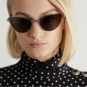 Gucci Gold Frame Sunglasses with Brown Lenses GG1006S